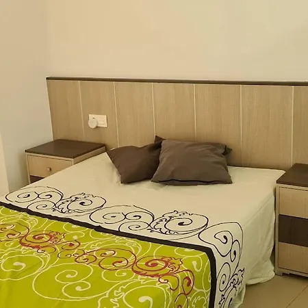Apartamento Estudio Moderno Gran Vía Granada